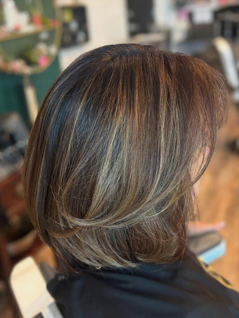 brown with highlights short hair